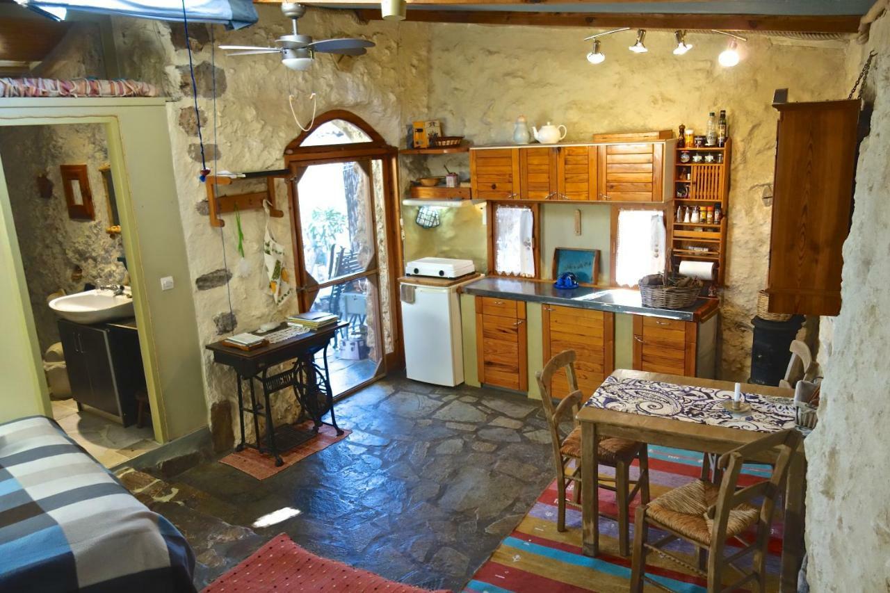 Wellanidia Cottage Skoutari Gythio Ngoại thất bức ảnh